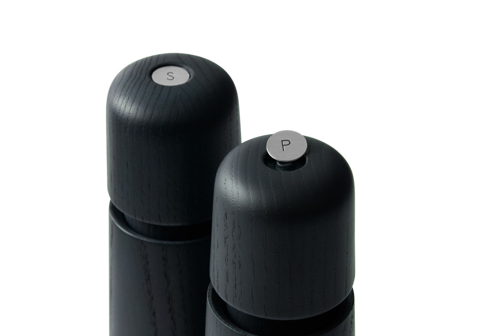 Stockholm / Gewürzmühle / Dark blue / 17cm / Esche