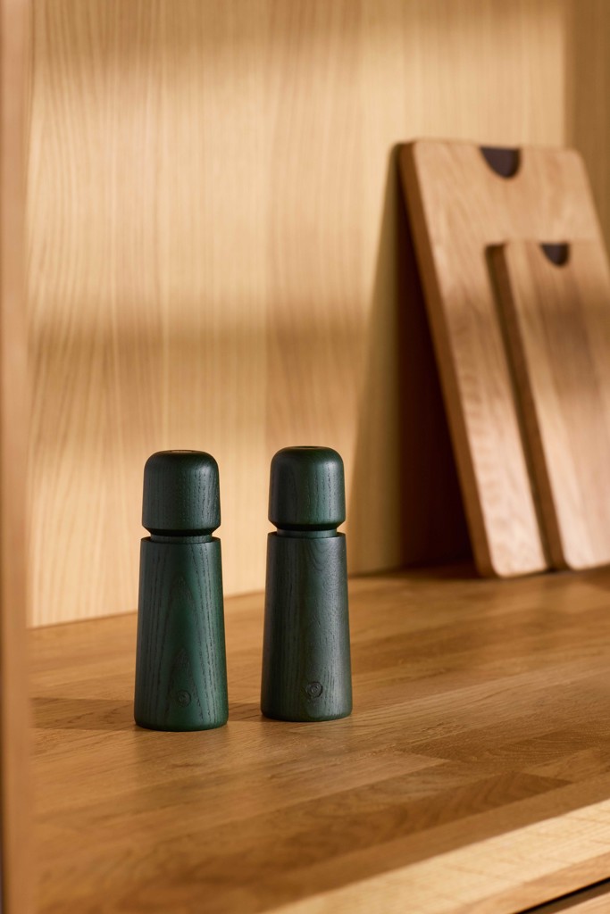 Stockholm / Gewürzmühle / Dark green /  17cm / Esche